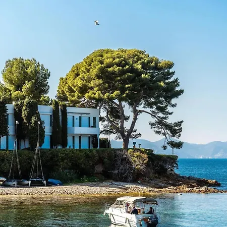 Ravissant T1 Au Bord De L'eau Juan Les Pins *