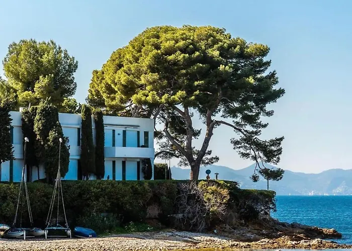 Ravissant T1 Au Bord De L'eau Juan Les Pins *