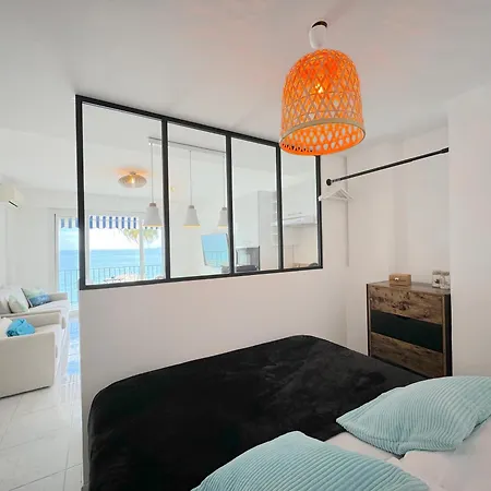 公寓 Ravissant T1 Au Bord De L'eau Juan Les Pins 昂蒂布